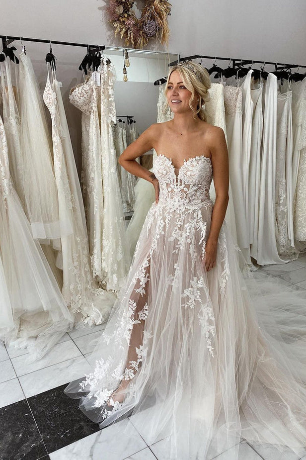 Charming Sweetheart Lace Tulle Wedding Dress with Slit N126