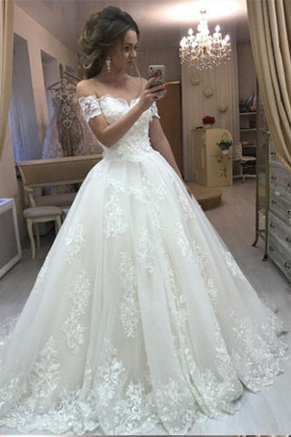Princess Vintage Lace Appliques Off the Shoulder Tulle Wedding Dress OKC32