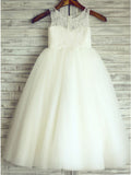 A-Line Round Neck White Tulle Flower Girl Dresses with Lace OKP25