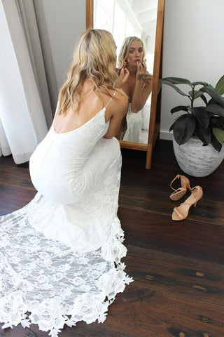 Elegant Boho Backless Lace Mermaid Long Wedding Dress OKC81