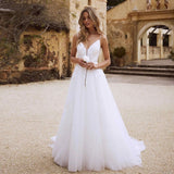 Bohemian Wedding Dress Beach With Lace Appliques Spaghetti Strap Wedding Gowns OKW93