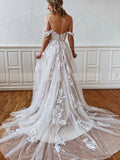 Gorgeous A-line Wedding Dress with Straps Sweetheart Lace Appliques Bridal Dress OKW92