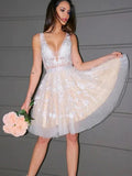 V Neck A Line Lace Appliques Tulle Prom Dresses Short Homecoming Dresses OK1459