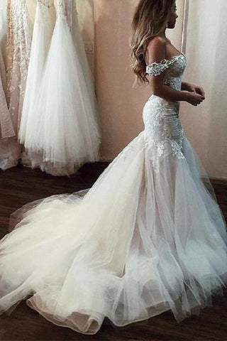 Elegant Mermaid Tulle Off Shoulder Wedding Dress with Lace Top OKU80