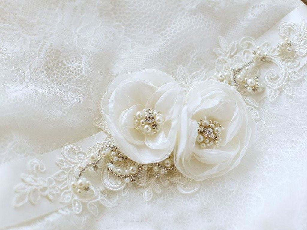 Flower Wedding Belt Lace Applique Floral Bridal Sashes with Pearls BS10